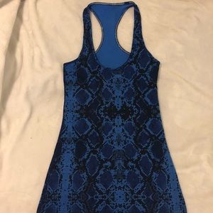 Blue snake print Lululemon tank